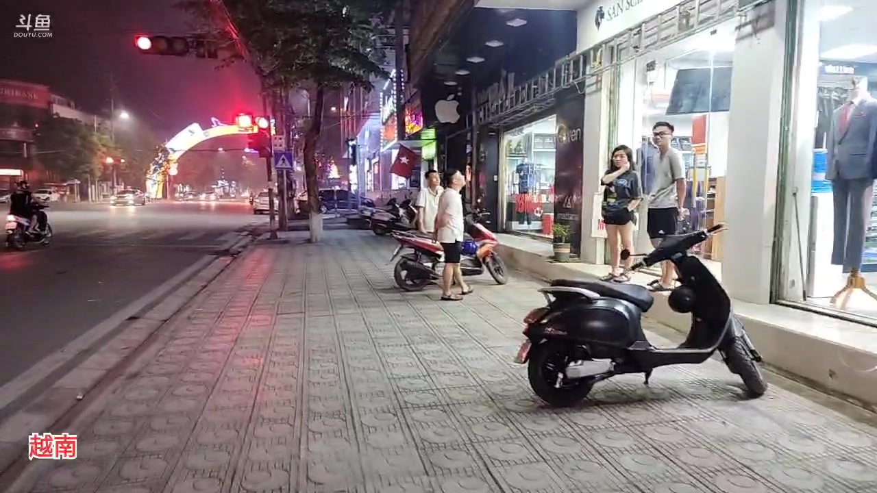 【2023-04-21 20点场】叶子户外：《纪实直播》越南day4