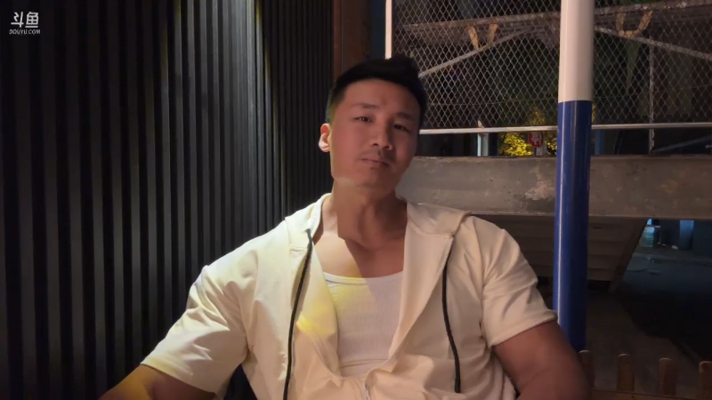 【户外】黑人毅的精彩时刻 20230429 00点场