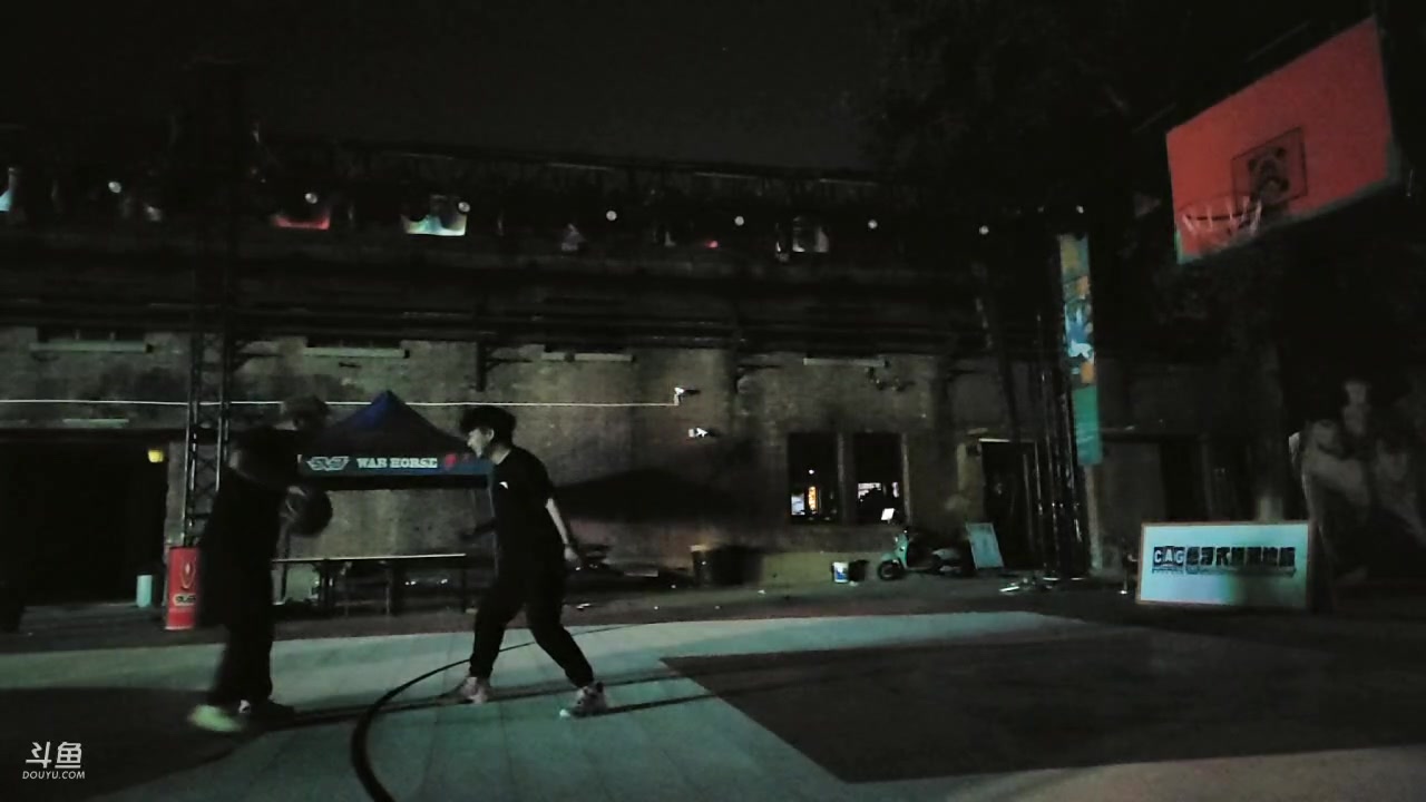 【2023-04-30 00点场】大嘴love：【郑州】日行一善