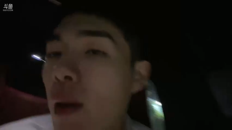 【2023-04-29 23点场】杰克螳螂：大师已拿下！户外奖励