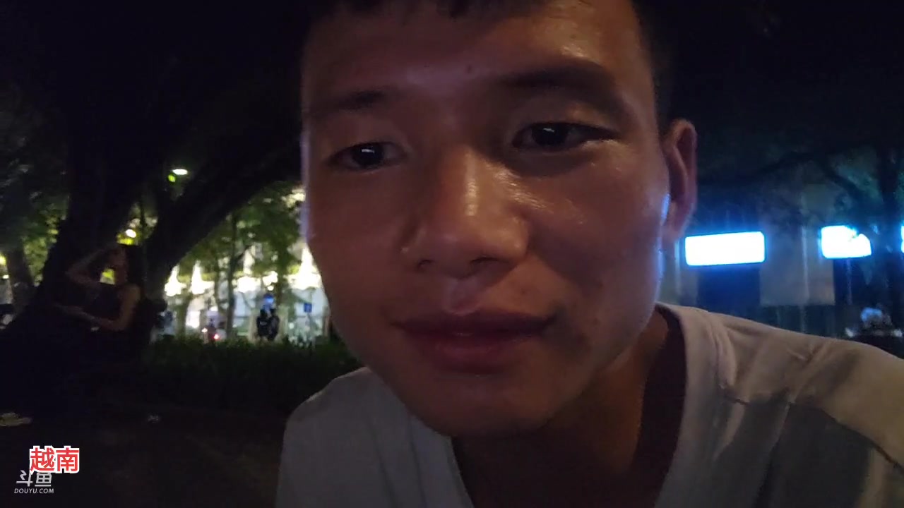 【2023-04-24 23点场】叶子户外：《纪实直播》越南河内day7