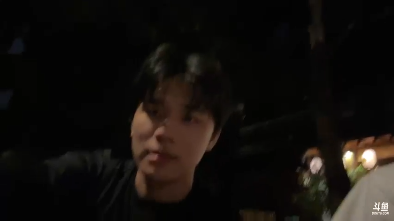 【2023-05-01 22点场】DYG萧玦：七点半来看比赛