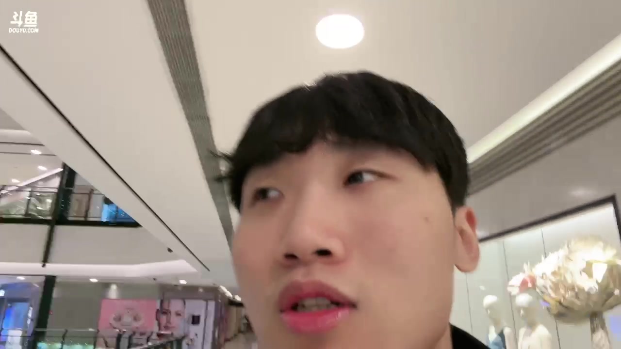 【2023-05-01 19点场】胸肌很大的良小伞：上海户外大逃亡！1元粉丝牌！巨龙族集合！