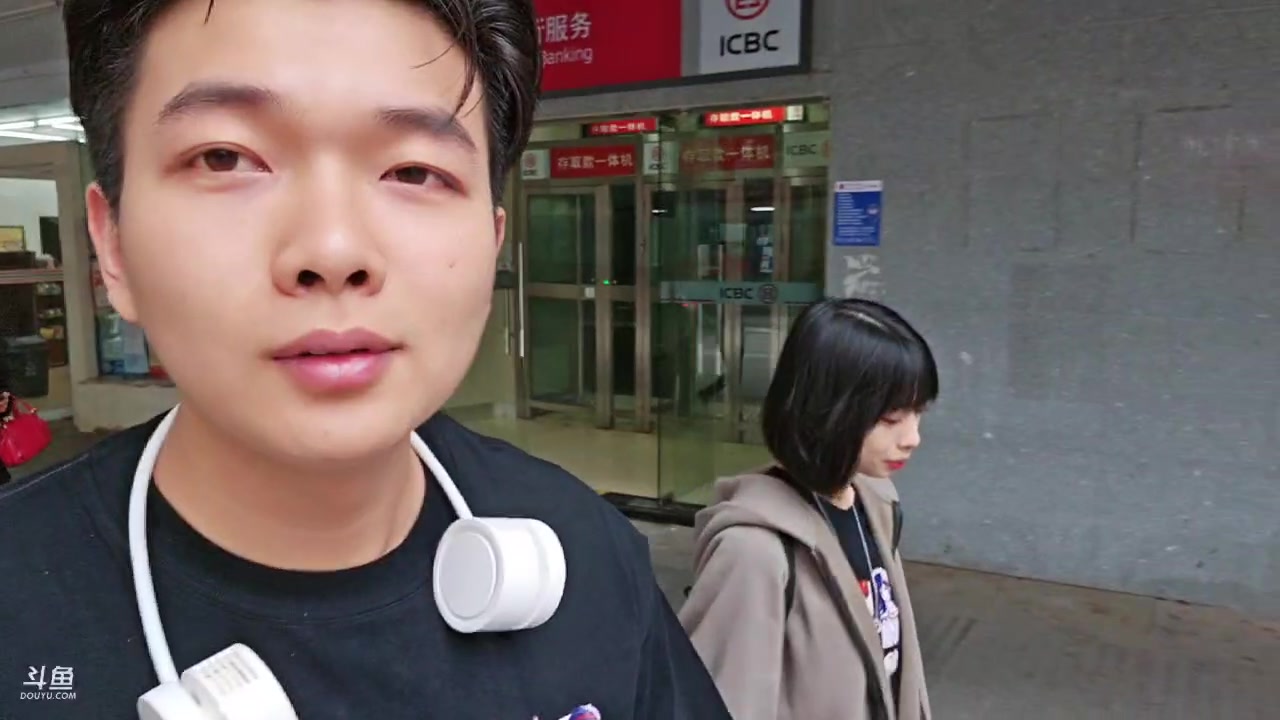 【2023-05-02 09点场】王大谋119：【小奶团】下午不播出发长沙，晚上随缘户外