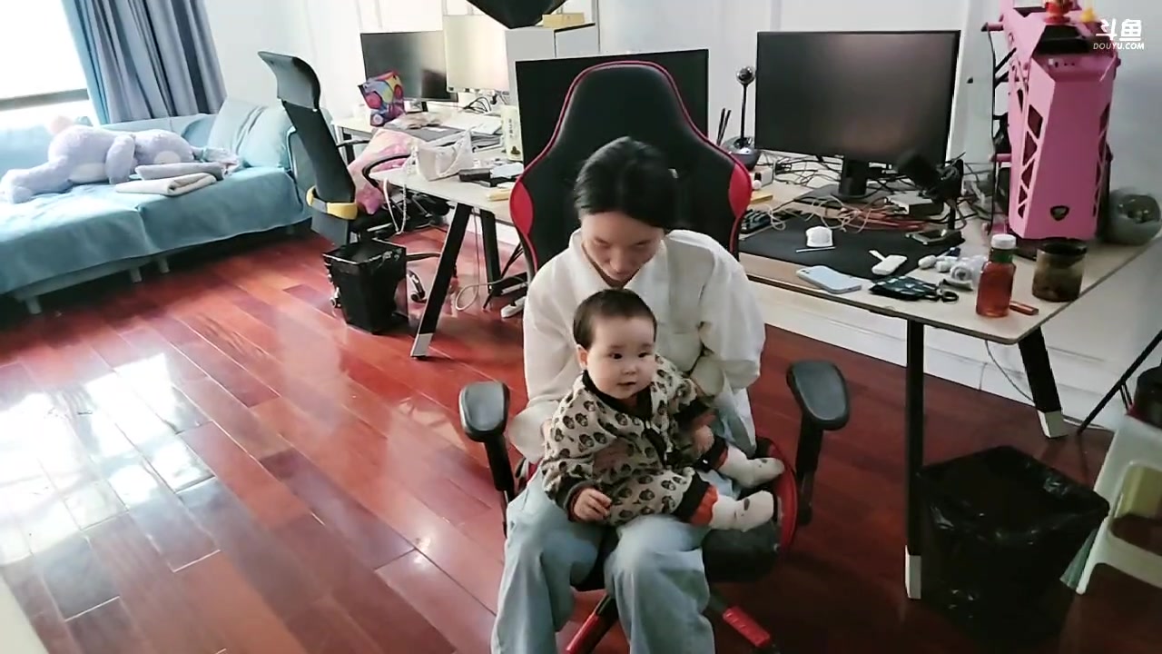 【2023-05-02 17点场】大嘴love：晚上去杭州6561377