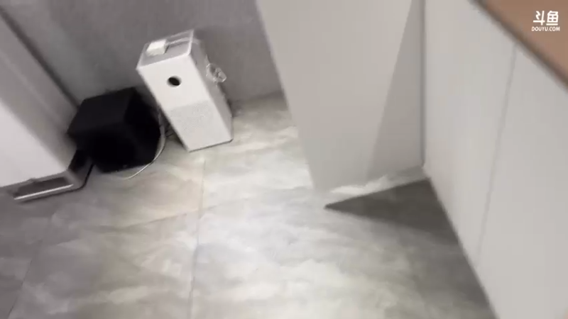 【2023-05-02 22点场】超级小桀：逛完新大屏游戏房，饱餐一顿