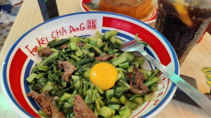 广州街头随便试试茶餐厅，居然还不错