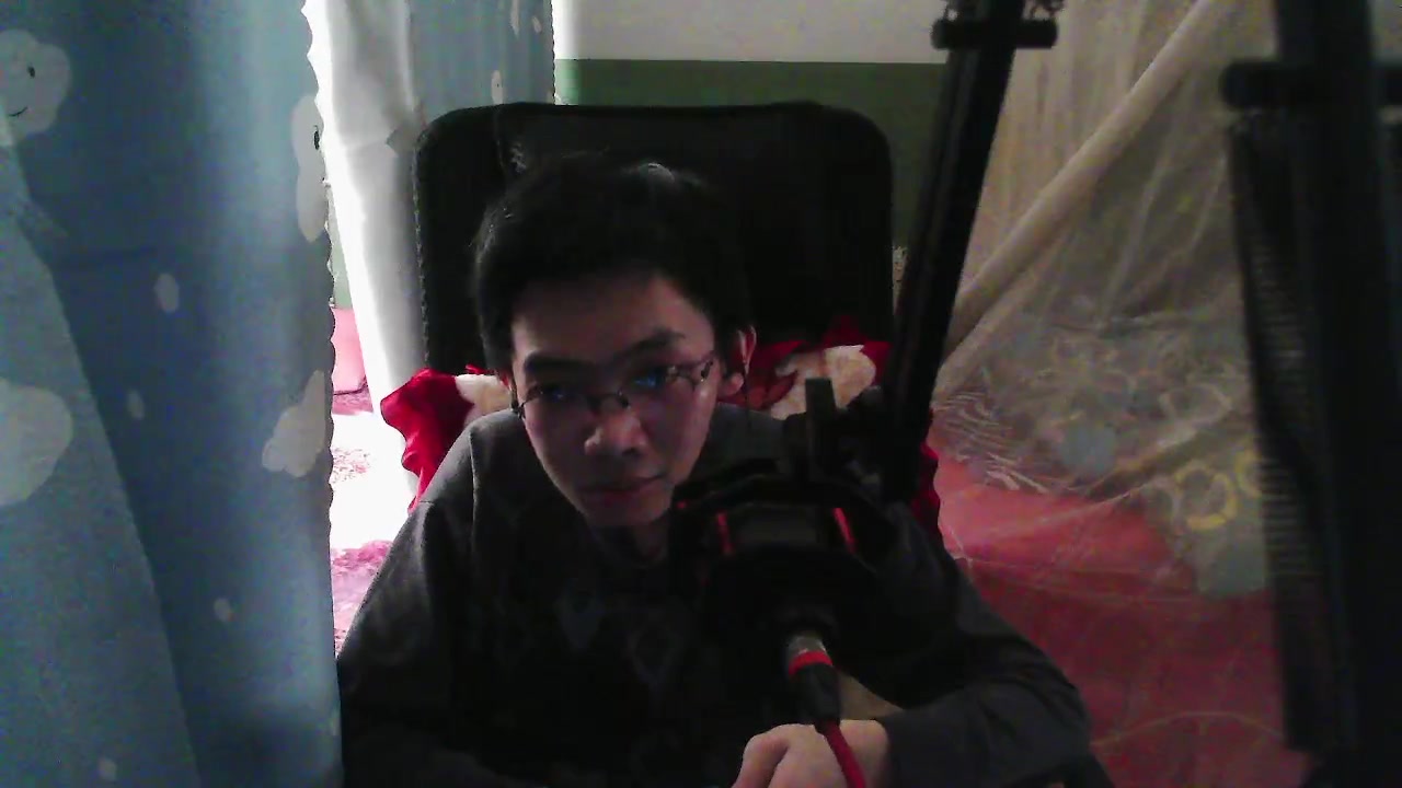 【2023-05-05 17点场】美少女战士5：一百万人正在观看的身残志坚主播