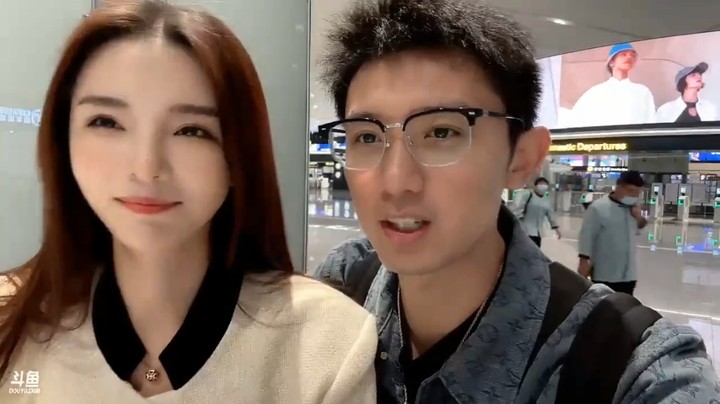 大哥叫美女走，美女舍不得博哥啊