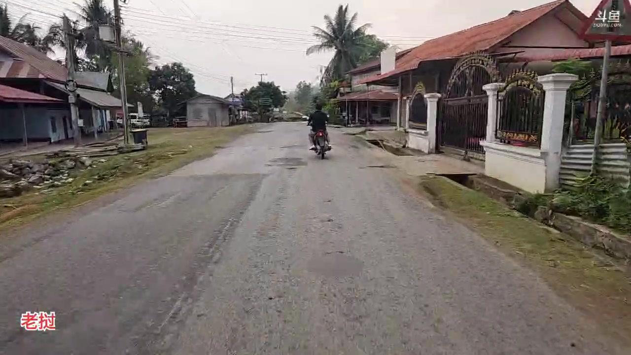 【2023-04-29 16点场】叶子户外：《纪实直播》老挝day2