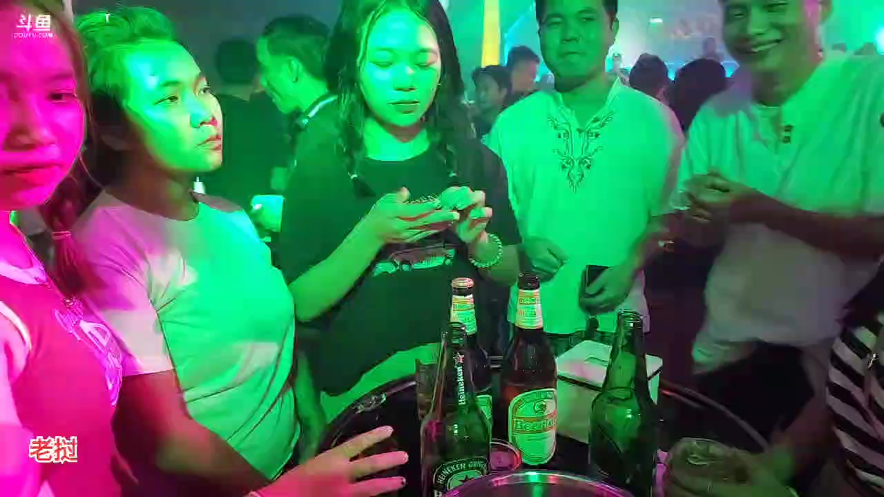 【2023-04-30 01点场】叶子户外：《纪实直播》老挝day2