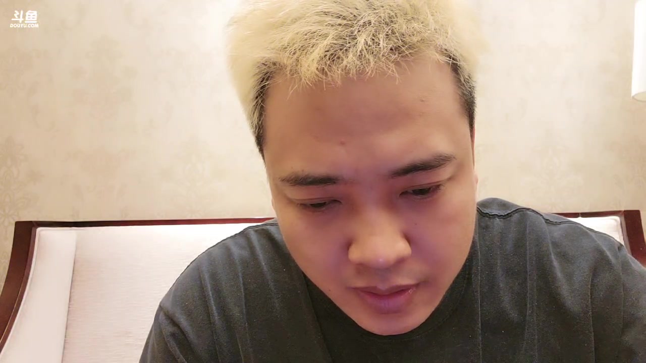 【2023-05-06 19点场】大嘴love：横店认识新朋友