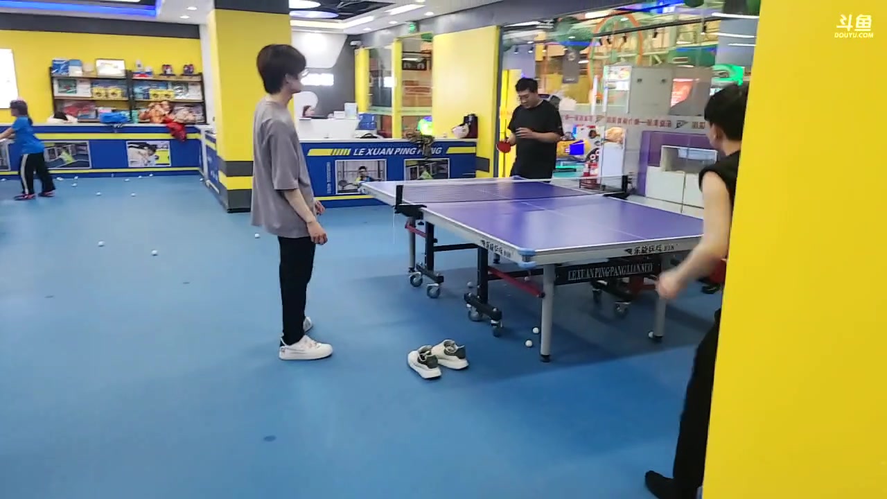 【2023-05-06 16点场】火力堂主：和玩球的朋友去玩球！