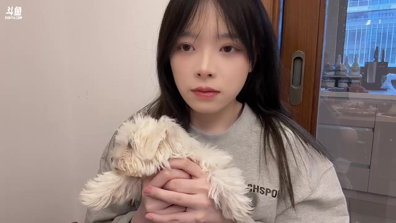 【2023-05-08 18点场】童猪啊i：钻粉狂欢）炸厨房了