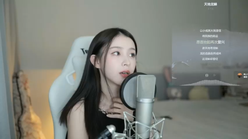 二珂去老年人食堂吃饭，感觉也不便宜啊