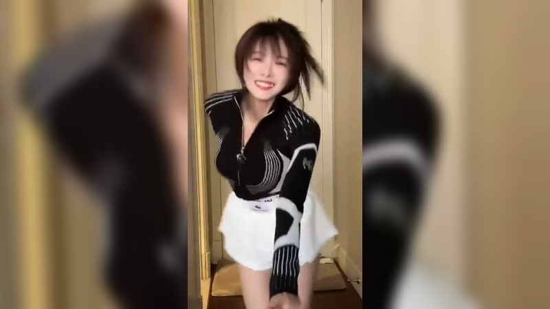 你不赞我不赞，我发视频给谁看
