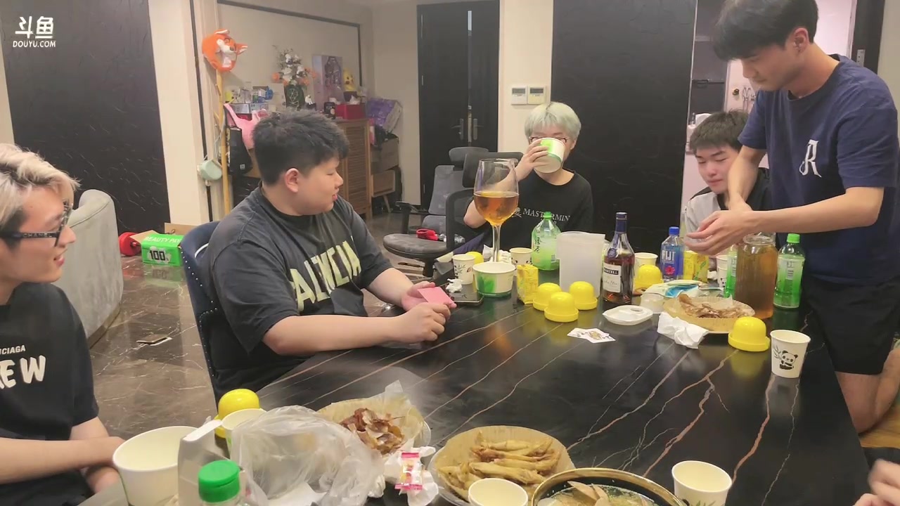 【2023-05-19 00点场】imxiaoxin：【✘-✘】黑白双煞