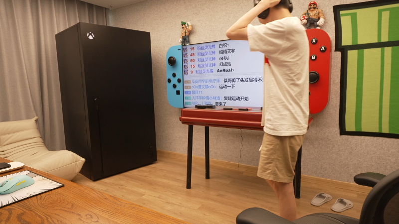 我在斗鱼看超级小桀直播马里奥制造