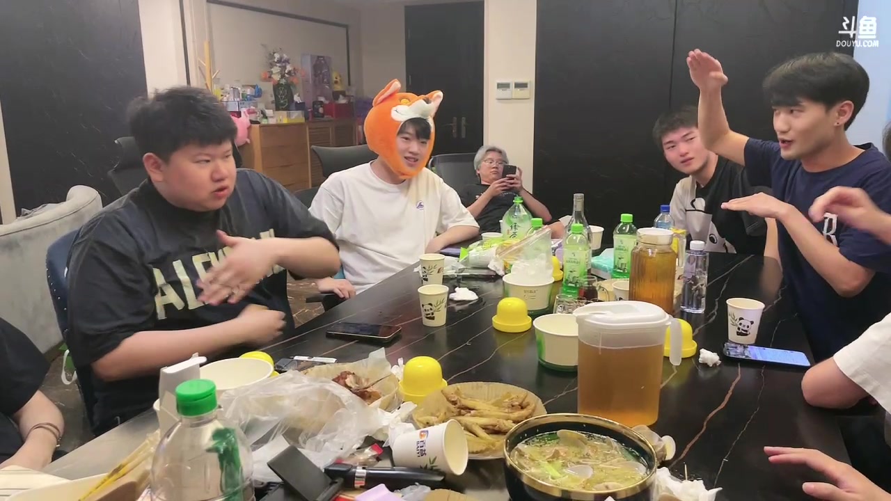 【2023-05-19 02点场】imxiaoxin：【✘-✘】黑白双煞