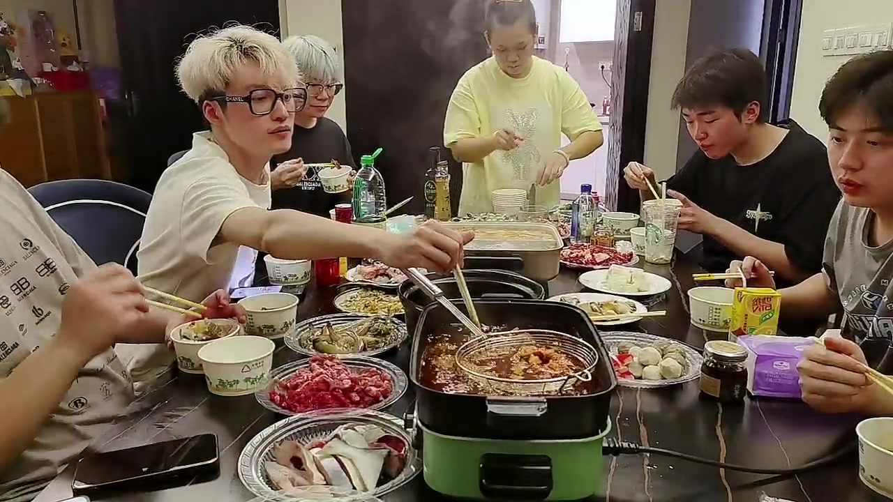 【2023-05-19 19点场】imxiaoxin：【✘-✘】黑白双煞 1鱼翅办卡