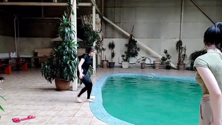 跳水