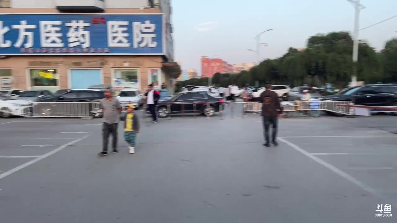 【2023-05-21 18点场】黑欢喜：今晚不回家.铁岭夜市。。