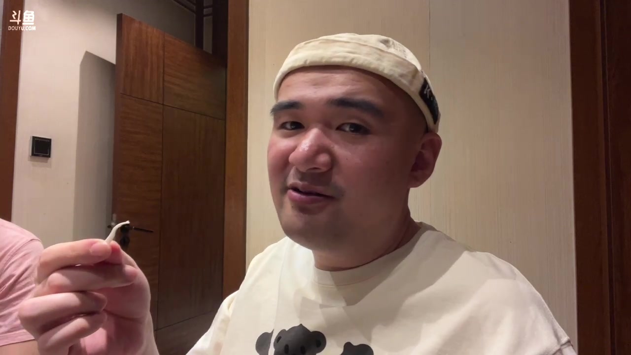 【2023-05-21 20点场】黑欢喜：今晚不回家.铁岭夜市。。