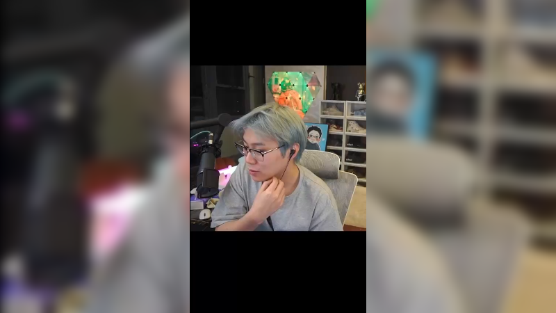 没被水友的恐怖故事吓到，被老六关灯吓到了