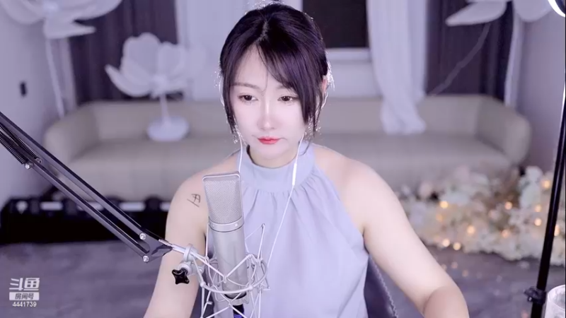 【2023-05-22 23点场】Jue美娘：好好学习 天天向上 4441739
