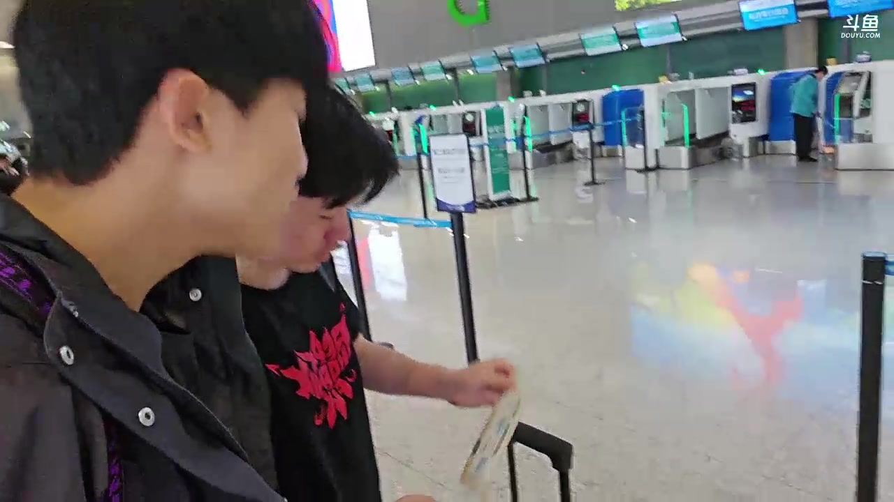 【2023-05-24 12点场】胸肌很大的良小伞：黄金双倍！晚上银川户外！巨龙族集合！