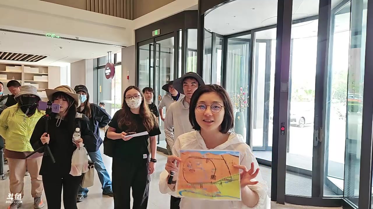 【2023-05-26 12点场】胸肌很大的良小伞：1元粉丝牌！钻石双倍！中午开始徒步节目！