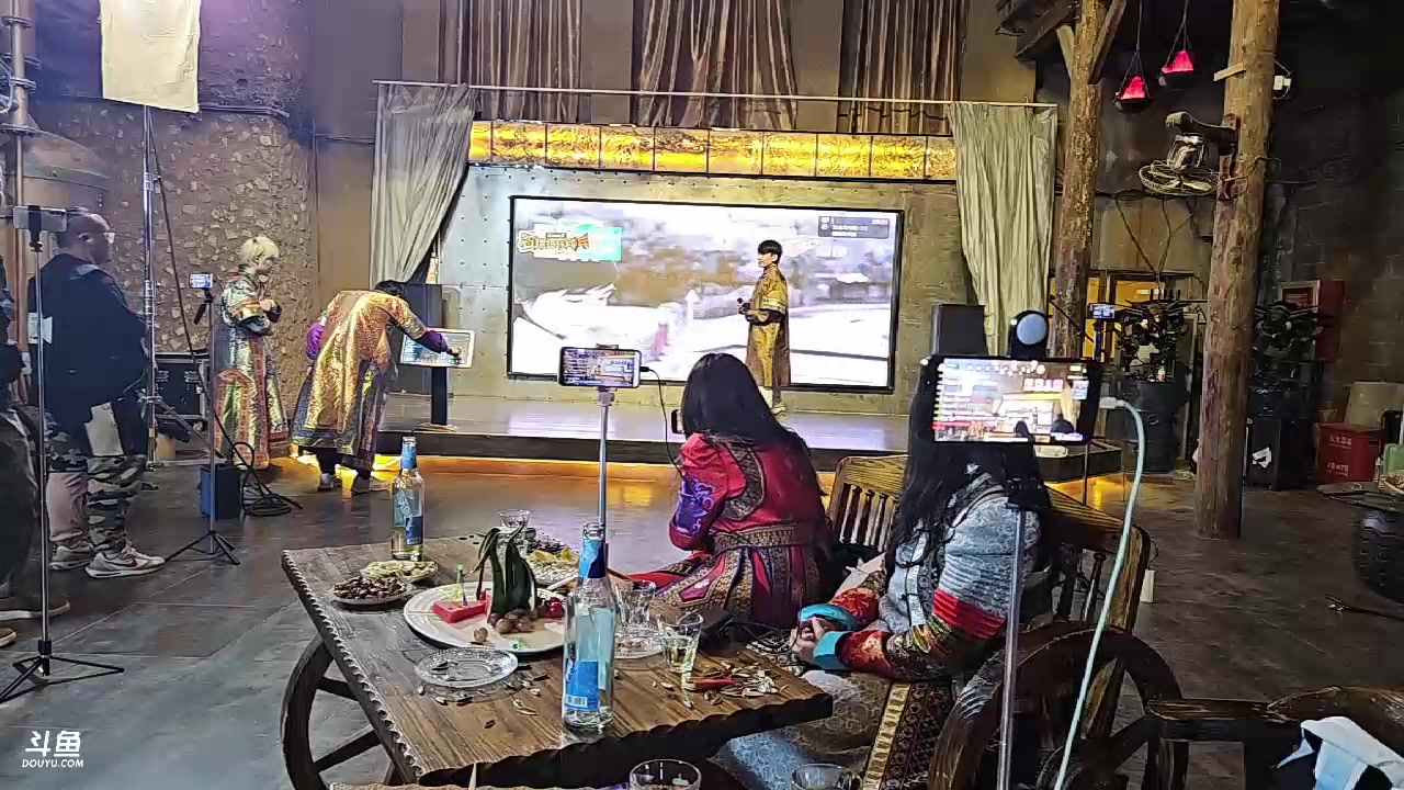【2023-05-27 22点场】胸肌很大的良小伞：钻石双倍！宁夏户外！巨龙族集合！