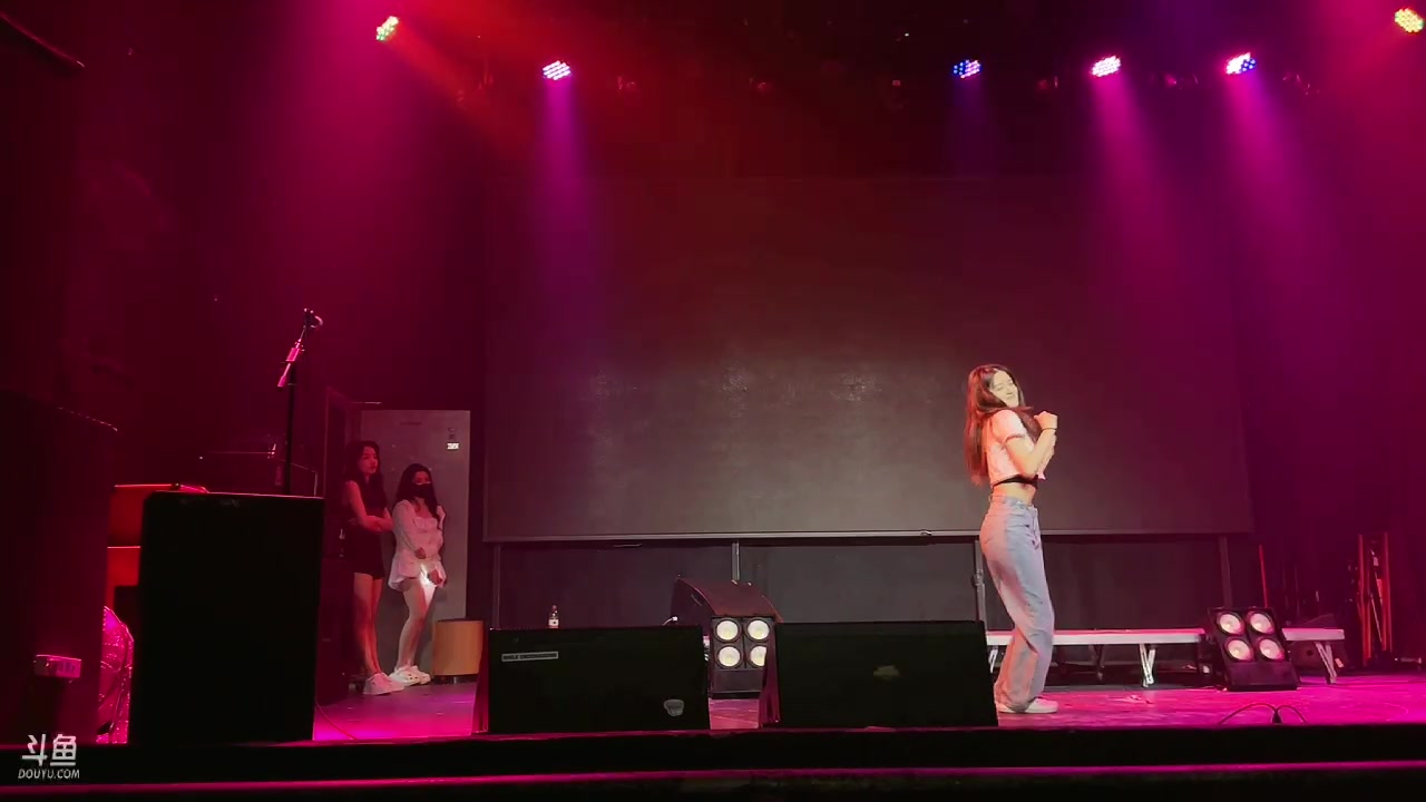 【2023-05-30 21点场】若若跑的贼快：今晚安排：周二班子一起线下啦