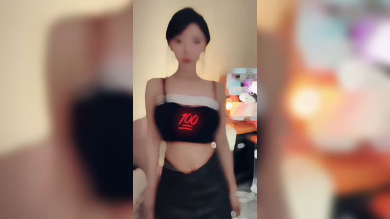 【呆妹】戴眼镜好还是不戴？