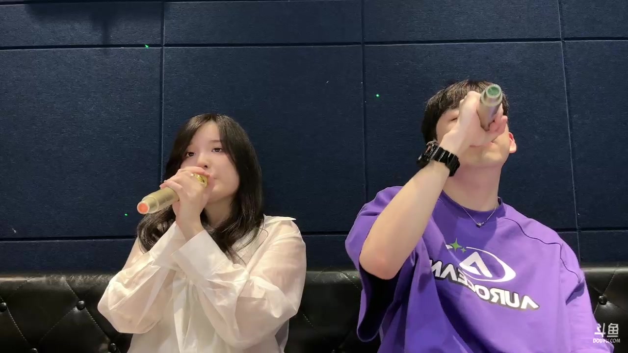 【2023-5-29 20点场】叁三QvQ:【小奶团】出发去上海啦不定时户外