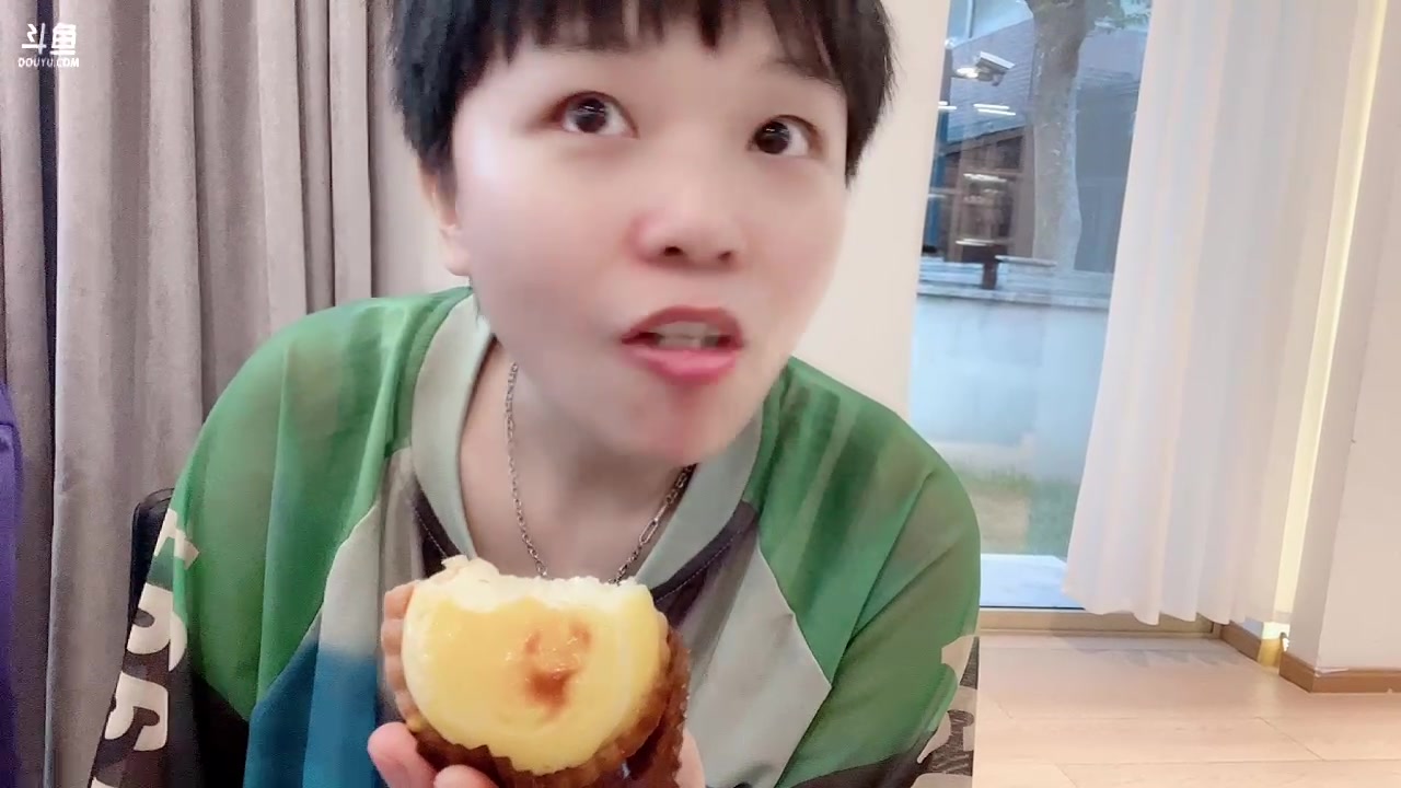 【2023-5-29 17点场】包包QuQ:【小奶团】粗发去上海啦～下飞机开播～