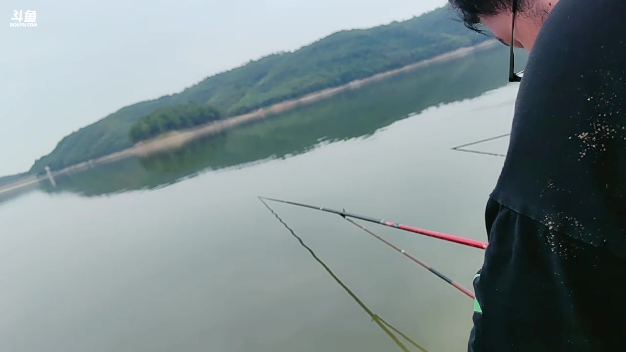 【2023-06-01 12点场】峡谷杀神酱油瓶：和梓威文祥钓鱼砍