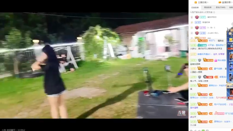 小梦仙唱歌，美女擎天妹妹跳舞表演真好看啊