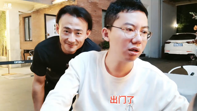 我在斗鱼看魔都洪斌直播格斗游戏