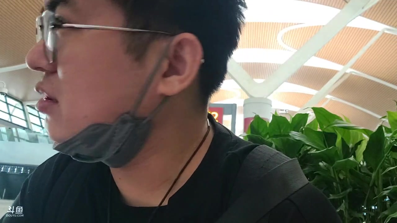 【2023-06-05 16点场】火力堂主：八点多抵达大阪！