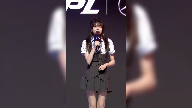 好戏开场了，还有谁没就位的，帮我艾特一下