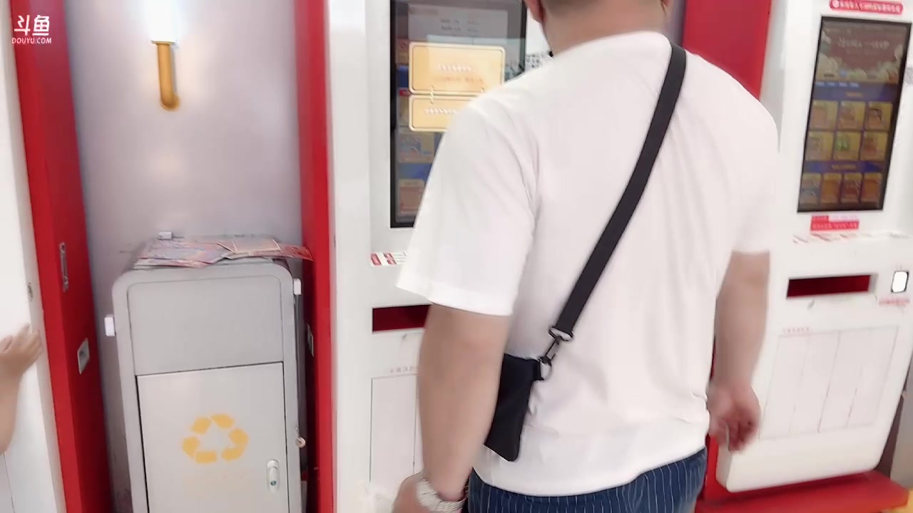 【2023-06-07 15点场】包包QuQ：【小奶团】我又来干饭了