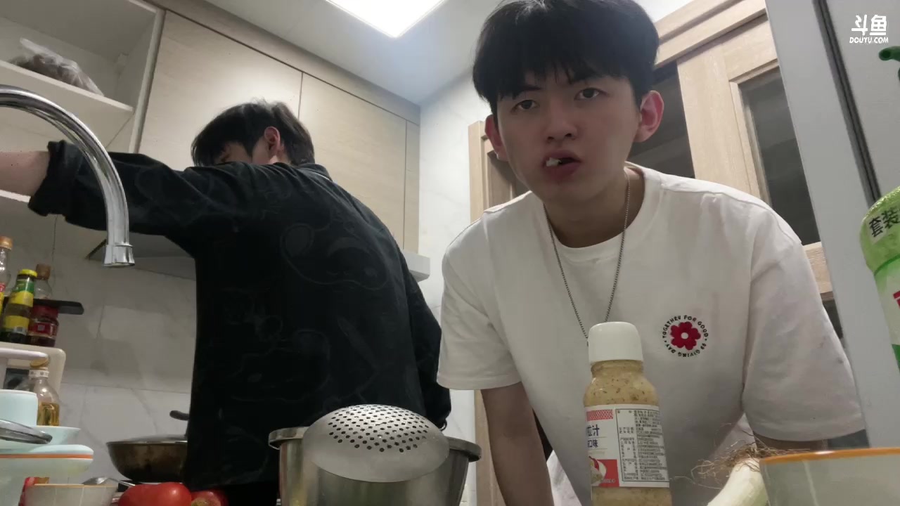 【2023-06-09 20点场】eStarPro橘子：来兮兮家炫饭