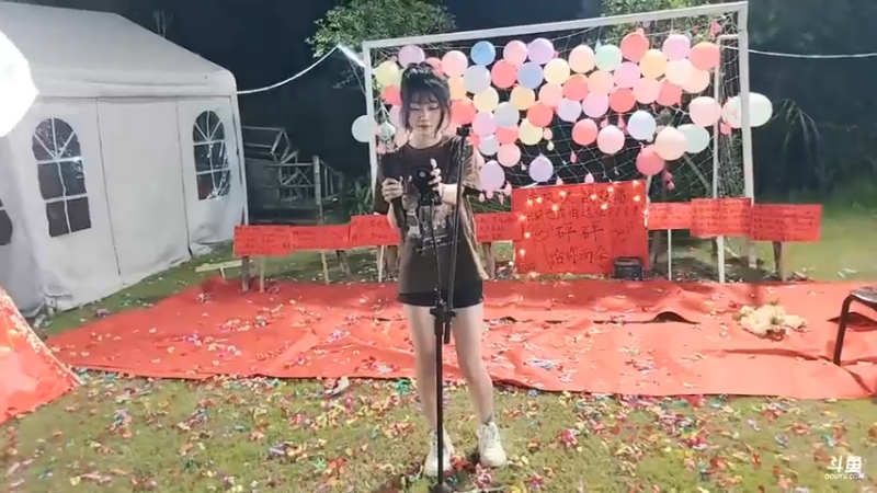 搞笑彪子翻唱舞女泪成主播泪，可以啊