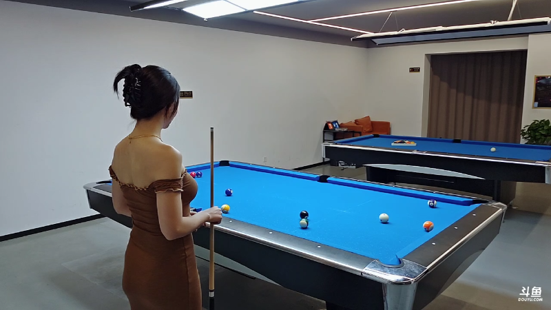 我在斗鱼看赛文柒Seven直播户外