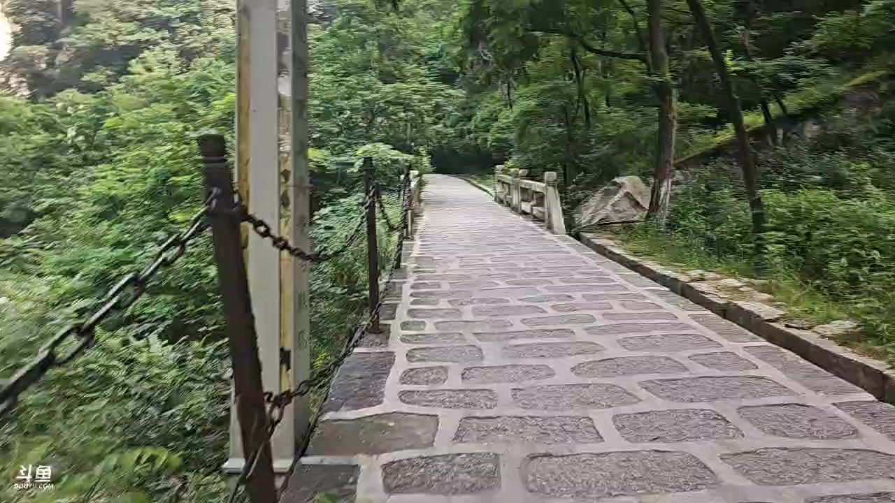 【2023-06-12 15点场】蓝战非OvO：准备爬华山~环游世界89天！