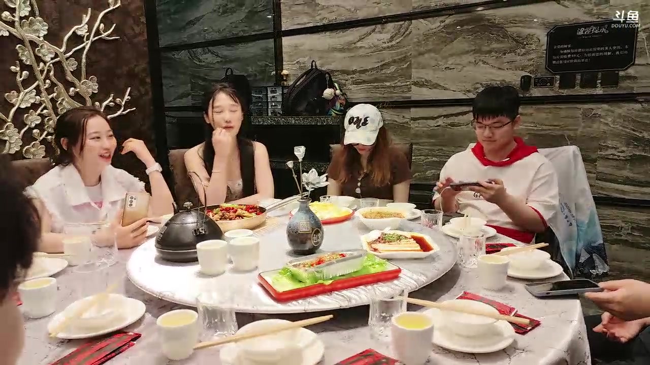【2023-6-14 18点场】原神龙四爷:出发去上海，参加七圣比赛！