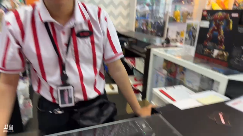 现在这个时代还有像我小时候一样啥游戏发都不玩超级听话的小孩吗