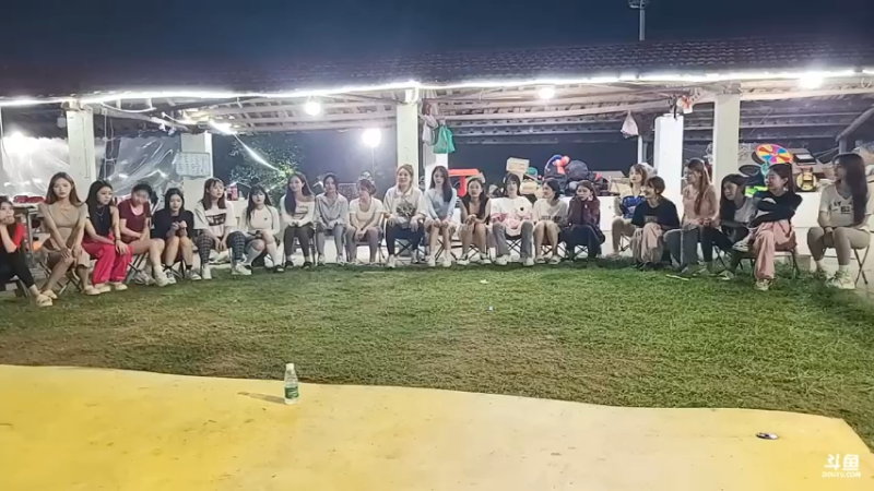 听歌识曲游戏，最后一题没人答对啊