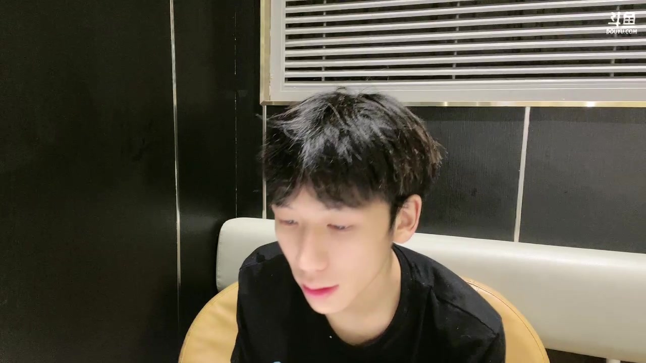 【2023-6-18 13点场】野猪九月:【小奶团】天天开心哟！